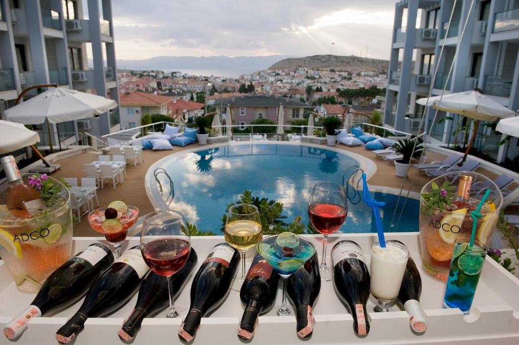 Çeşme Kondo Suites מראה חיצוני תמונה