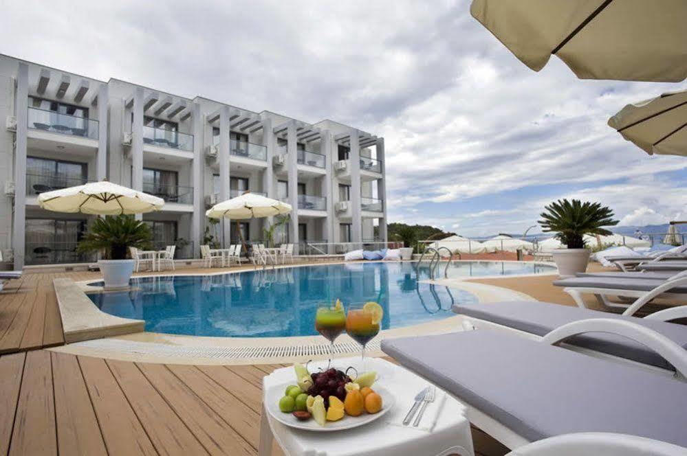 Çeşme Kondo Suites מראה חיצוני תמונה