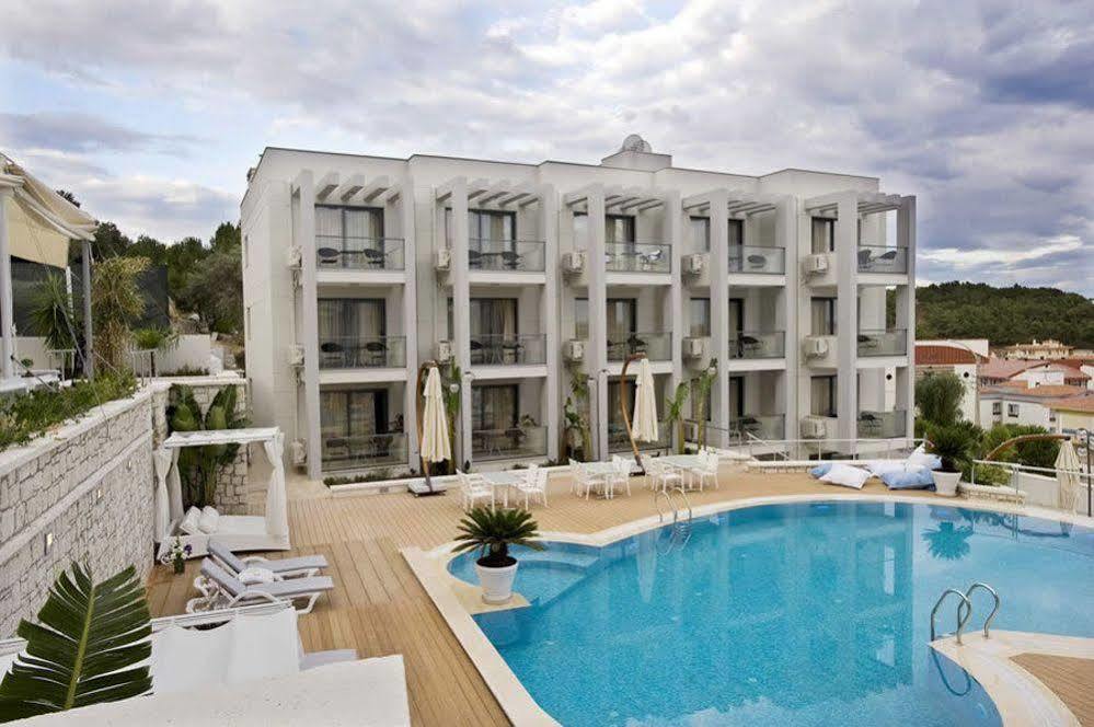 Çeşme Kondo Suites מראה חיצוני תמונה